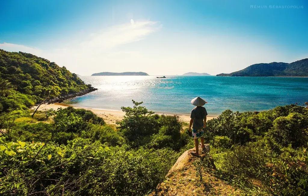 Cham Island